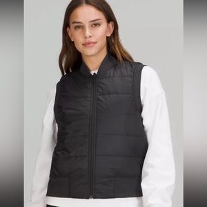 Lulu lemon non-stop bomber vest. Size 8 color black